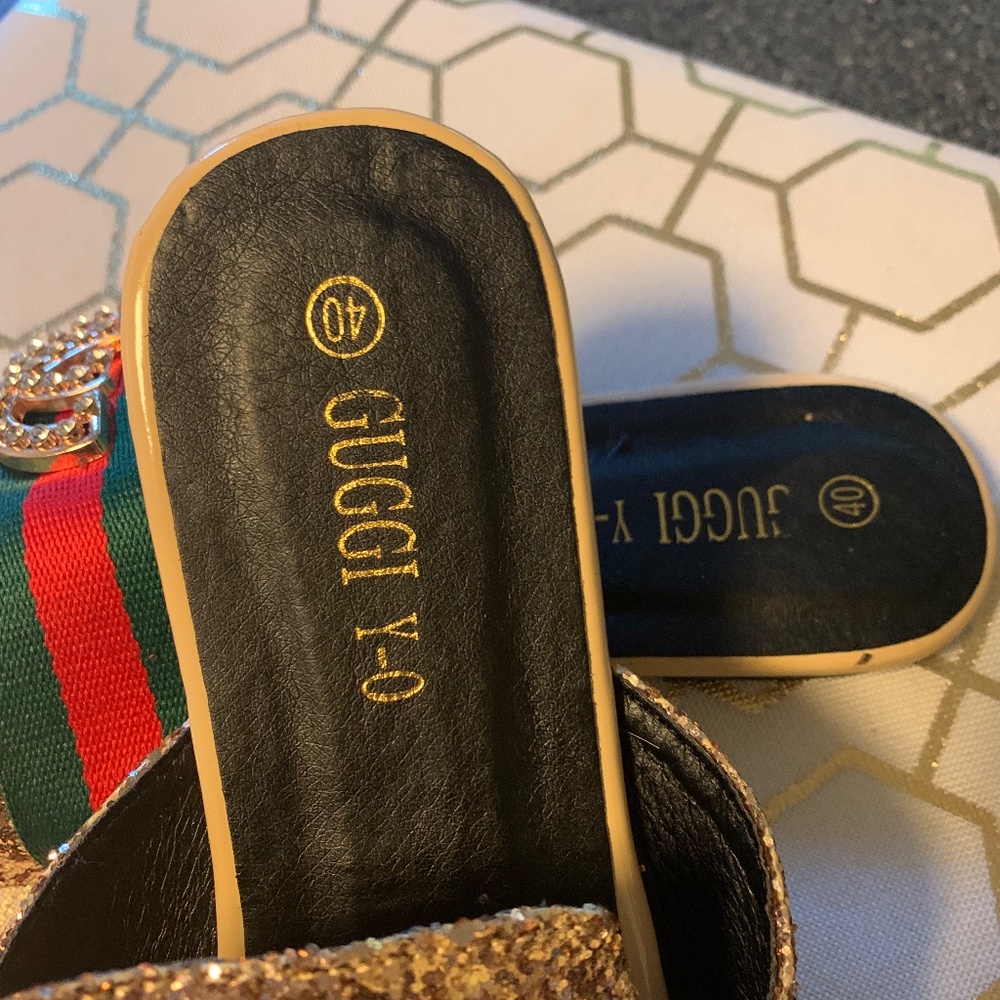 Slide shoe